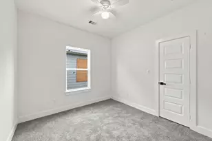 8707 Westcott Rd, Houston, TX 77016 - Photo 32