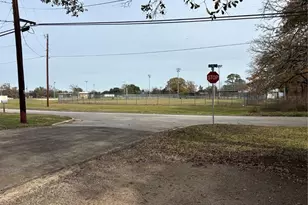 1001 S 5th St, Crockett, TX 75835 - Photo 14