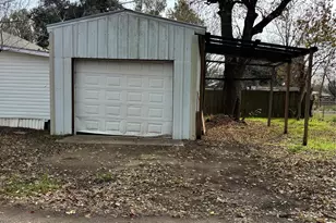 1001 S 5th St, Crockett, TX 75835 - Photo 1