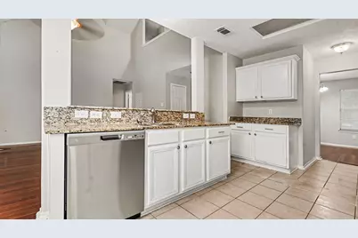 20139 Glen Breeze Court, Humble, TX 77346 - Photo 8