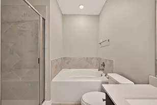 6031 Diamond Sky Ln, Houston, TX 77048 - Photo 16