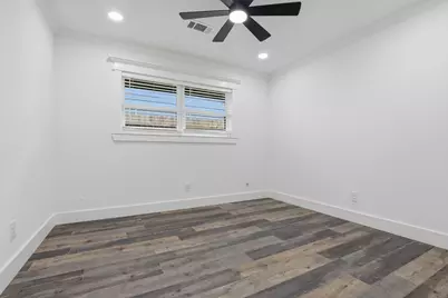 4002 Montego Drive, Baytown, TX 77521 - Photo 12