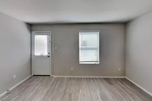 4240 Thalweg Way, San Antonio, TX 78223 - Photo 2