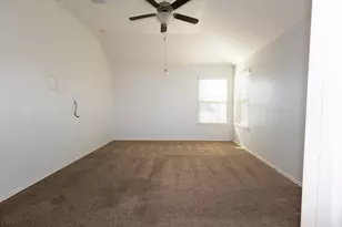 19714 Regal Crst Ct, Houston, TX 77073 - Photo 8