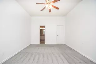 11915 Rhema Ln, Houston, TX 77048 - Photo 10