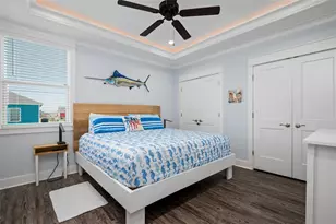 2565 Palm Dr, Crystal Beach, TX 77650 - Photo 18