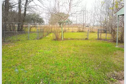 1200 Avenue A, Bay City, TX 77414 - Photo 16