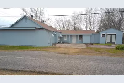 1200 Avenue A, Bay City, TX 77414 - Photo 14