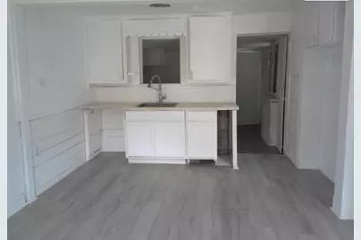 1200 Avenue A, Bay City, TX 77414 - Photo 4