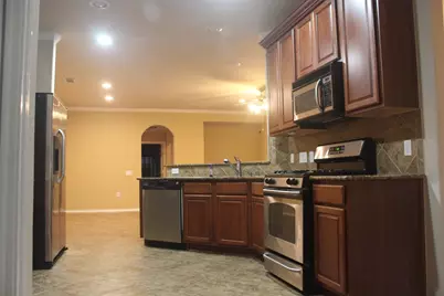 111 W Kentwick Place, Conroe, TX 77384 - Photo 12