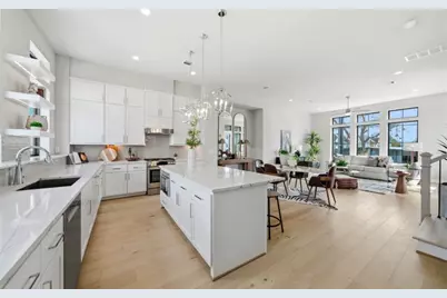 1704 Sedola Lane, Houston, TX 77055 - Photo 12