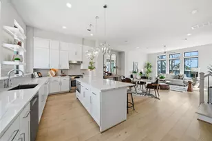 1704 Sedola Ln, Houston, TX 77055 - Photo 2