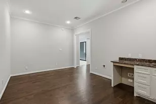 1917 Potomac Dr, Houston, TX 77057 - Photo 32