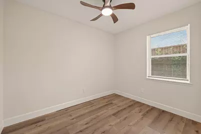 148 W Whitney Street, Houston, TX 77018 - Photo 14