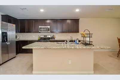 9426 Barton Crossing, Richmond, TX 77407 - Photo 2
