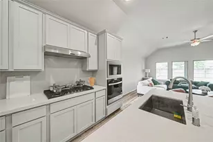 26006 Golden Dawn Trl, Richmond, TX 77406 - Photo 18