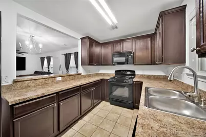6814 Pear Point Lane, Richmond, TX 77469 - Photo 12
