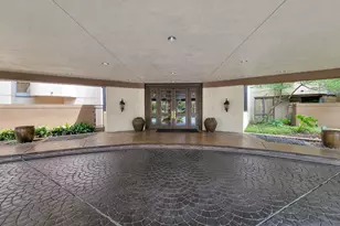 3525 Sage Rd, Houston, TX 77056 - Photo 18