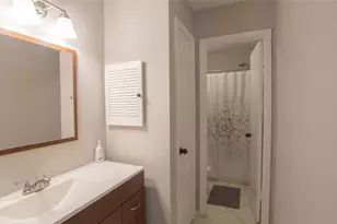 5711 Sugar Hill Dr, Houston, TX 77057 - Photo 20