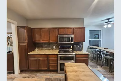 409 Perkins Avenue, League City, TX 77573 - Photo 6