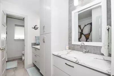 15807 Brookvilla Drive, Houston, TX 77059 - Photo 18