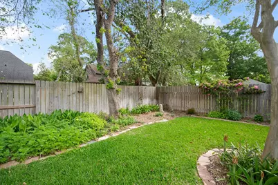 15807 Brookvilla Drive, Houston, TX 77059 - Photo 26