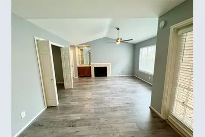 14600 Fonmeadow Drive #605, Houston, TX 77035 - Photo 4