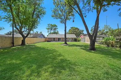4146 Bethel Boulevard, Houston, TX 77092 - Photo 4