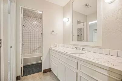 4 Del Oro Court, Baytown, TX 77521 - Photo 32