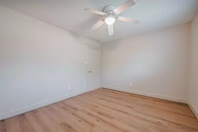 2727 Raintree Drive, Sugar Land, TX 77478 - Photo 36