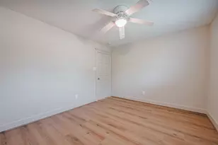 2727 Raintree Dr, Sugar Land, TX 77478 - Photo 36