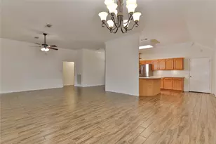 248 Wentworth Dr, West Columbia, TX 77486 - Photo 6