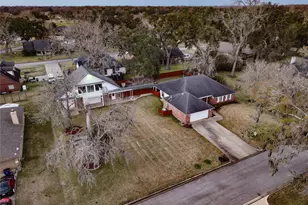 248 Wentworth Dr, West Columbia, TX 77486 - Photo 36
