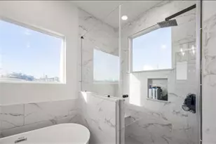 2902 Rosalie, Houston, TX 77004 - Photo 10