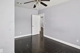 2005 Wentworth St, Houston, TX 77004 - Photo 8