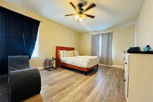 10202 Forum Park Dr, Houston, TX 77036 - Photo 20