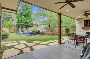 8202 Burkhart, Houston, TX 77055 - Photo 4