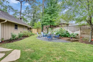 8202 Burkhart, Houston, TX 77055 - Photo 26