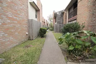 10912 Gulf Fwy, Houston, TX 77034 - Photo 28