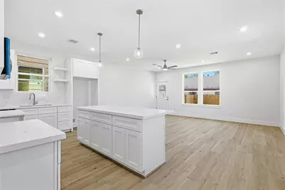 5919 Eastland Street, Houston, TX 77028 - Photo 8