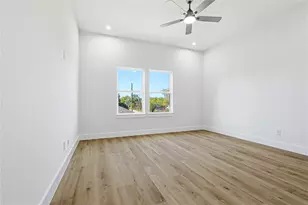 5919 Eastland St, Houston, TX 77028 - Photo 18