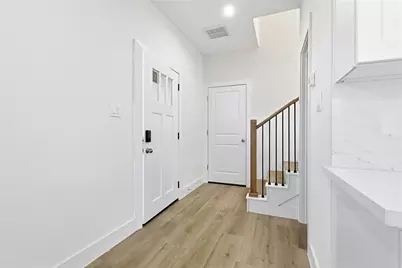 5919 Eastland Street, Houston, TX 77028 - Photo 6