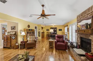 8638 Lake Crystal Dr, Houston, TX 77095 - Photo 12