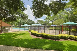 8638 Lake Crystal Dr, Houston, TX 77095 - Photo 32