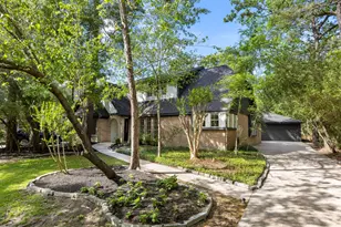 18 Mayfair Grove Ct, The Woodlands, TX 77381 - Photo 2