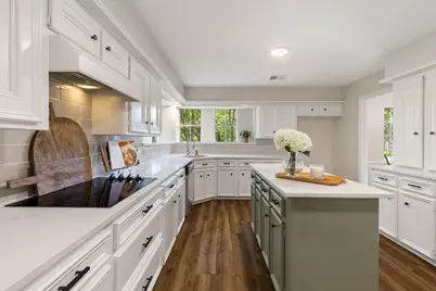 18 Mayfair Grove Court, The Woodlands, TX 77381 - Photo 16