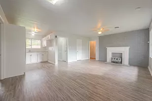 5646 Cedarburg Dr, Houston, TX 77048 - Photo 14