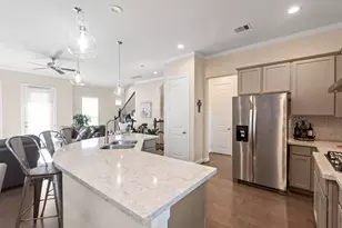 10616 Centre Shadows Dr, Houston, TX 77043 - Photo 20