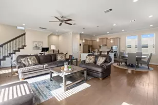 10616 Centre Shadows Dr, Houston, TX 77043 - Photo 24