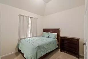 10616 Centre Shadows Dr, Houston, TX 77043 - Photo 36